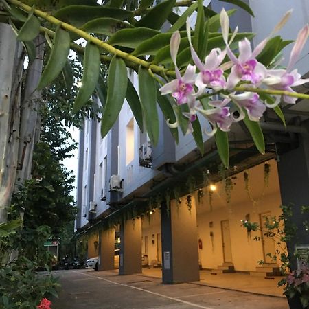 At Ease Hotel Suvarnabhumi Bang Phli Ngoại thất bức ảnh